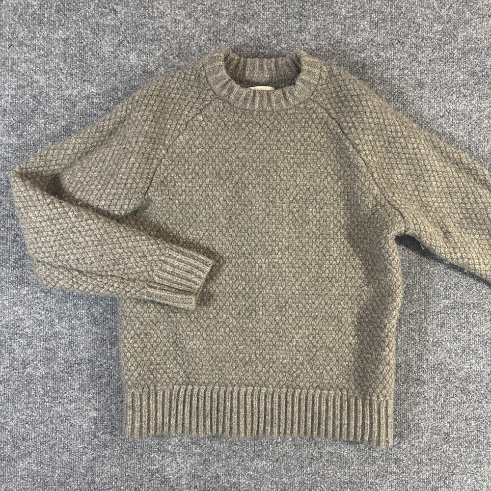 Taylor Stitch Fisherman's Merino Sweater Size 40 Taupe XS 100% Wool